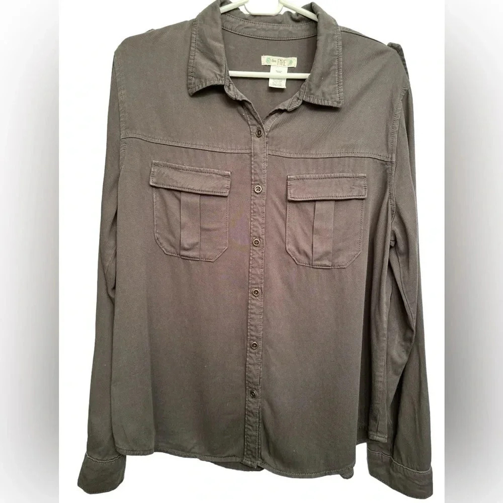 Love Fire military style long sleeved army green shirt